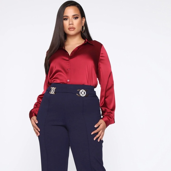 Lovely talkin button down shirt 2X - Picture 2 of 3